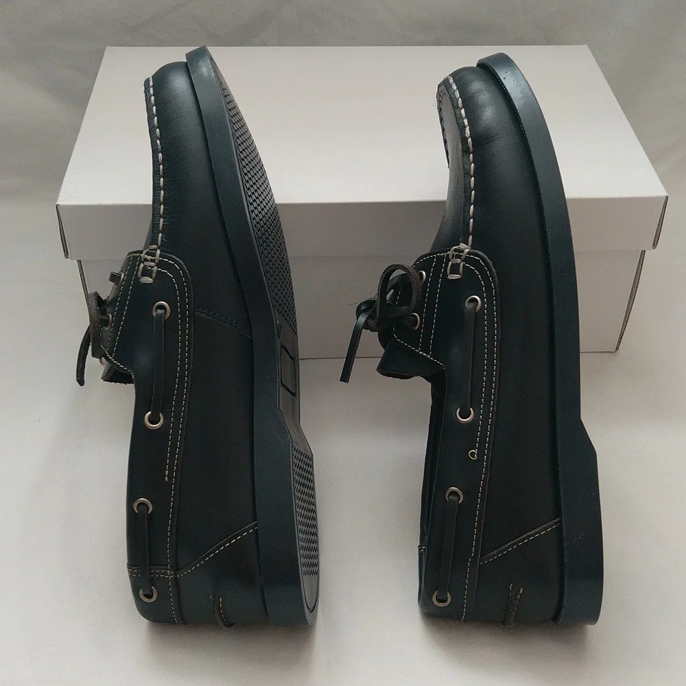 Danassa made in Portugal men's classic leather lace up boat shoes Sz 42 navy